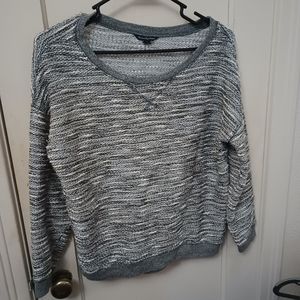 American Eagle Gray Sweater Sz M